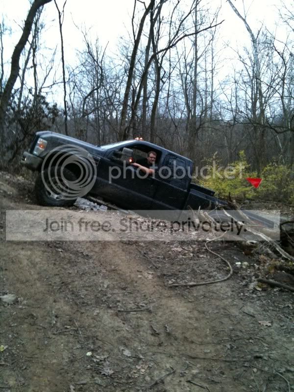 Offroading with some buddies... NOT 56K FRIENDLY!!!