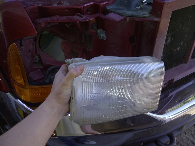 headlights009.jpg