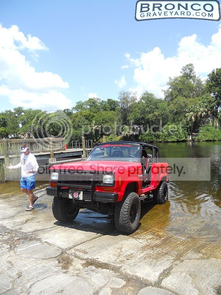 early bronco looking bronco II?