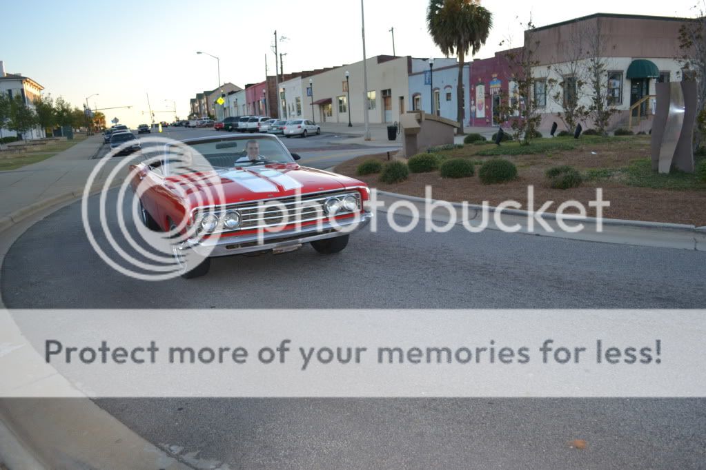 PHOTOBUCKET.jpg