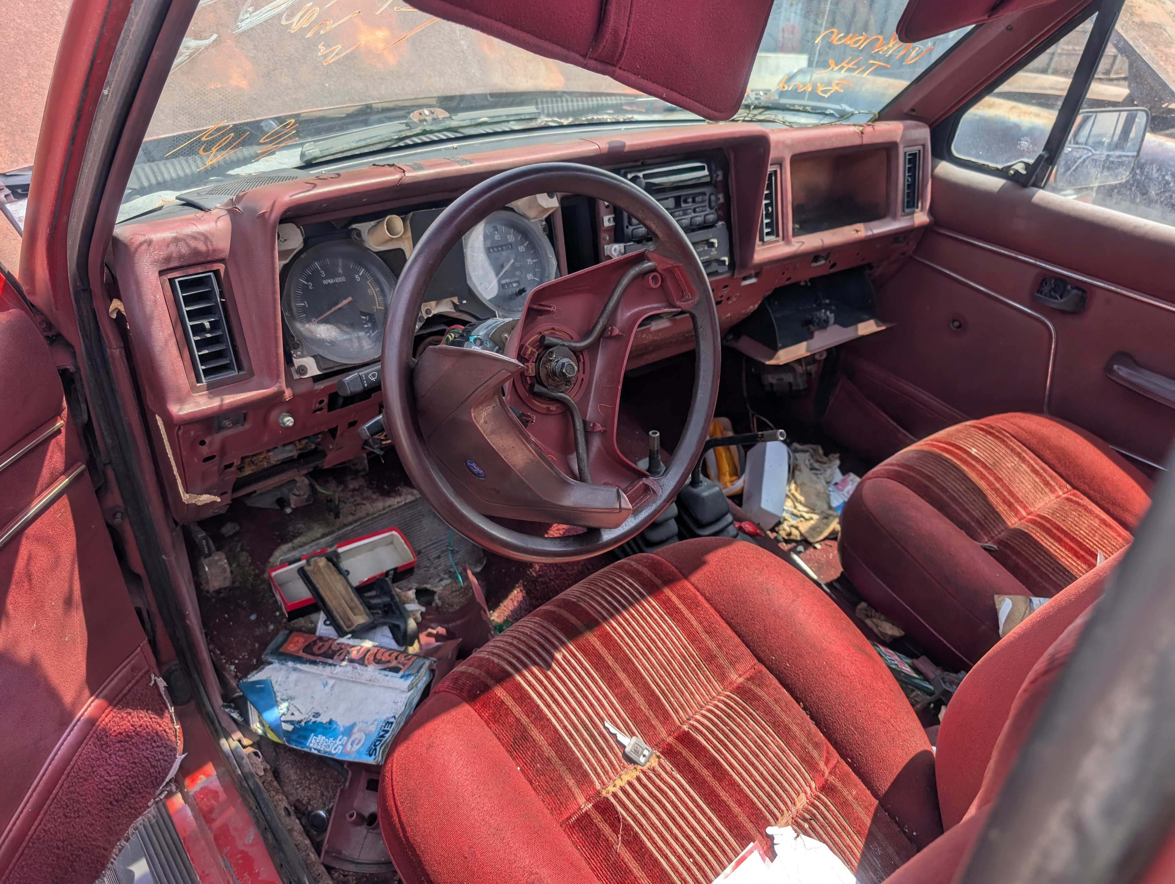 Detroit-area Junkyard Rangers - extremely pic-heavy