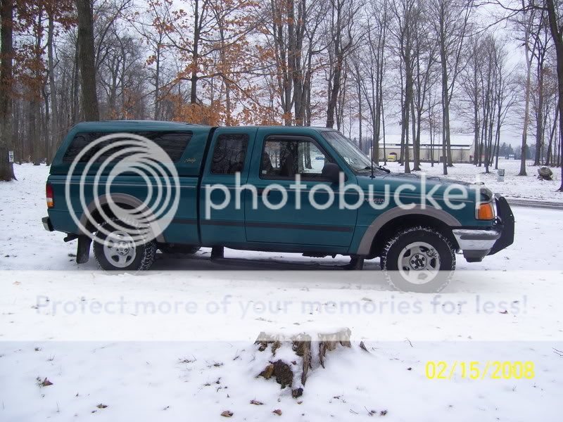 trucksnowpics009.jpg