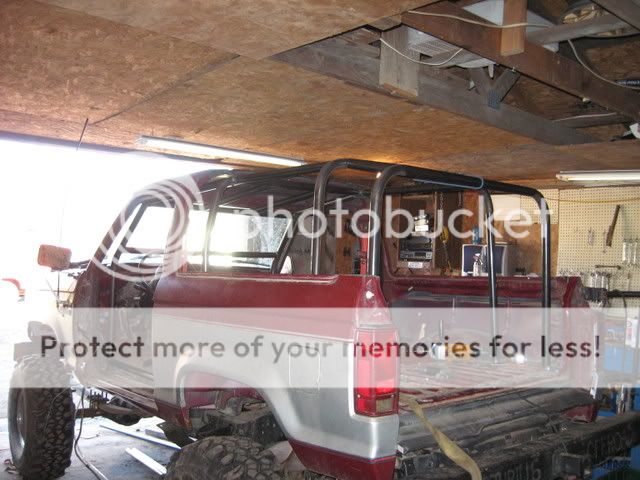 rollcage004.jpg