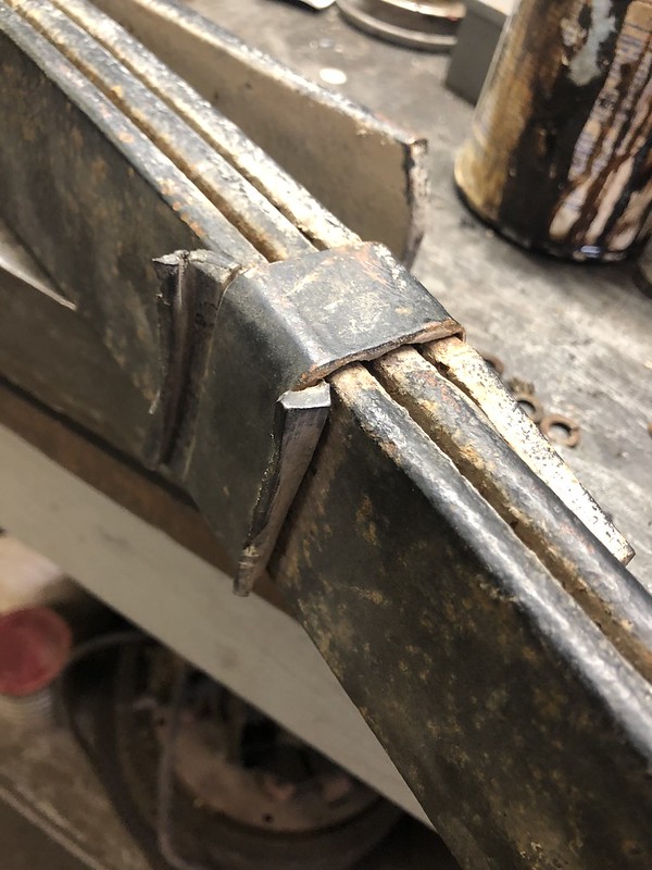 Leaf Spring Clamps