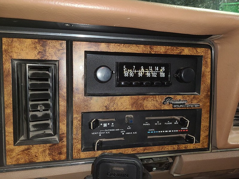Swapping first gen control knob