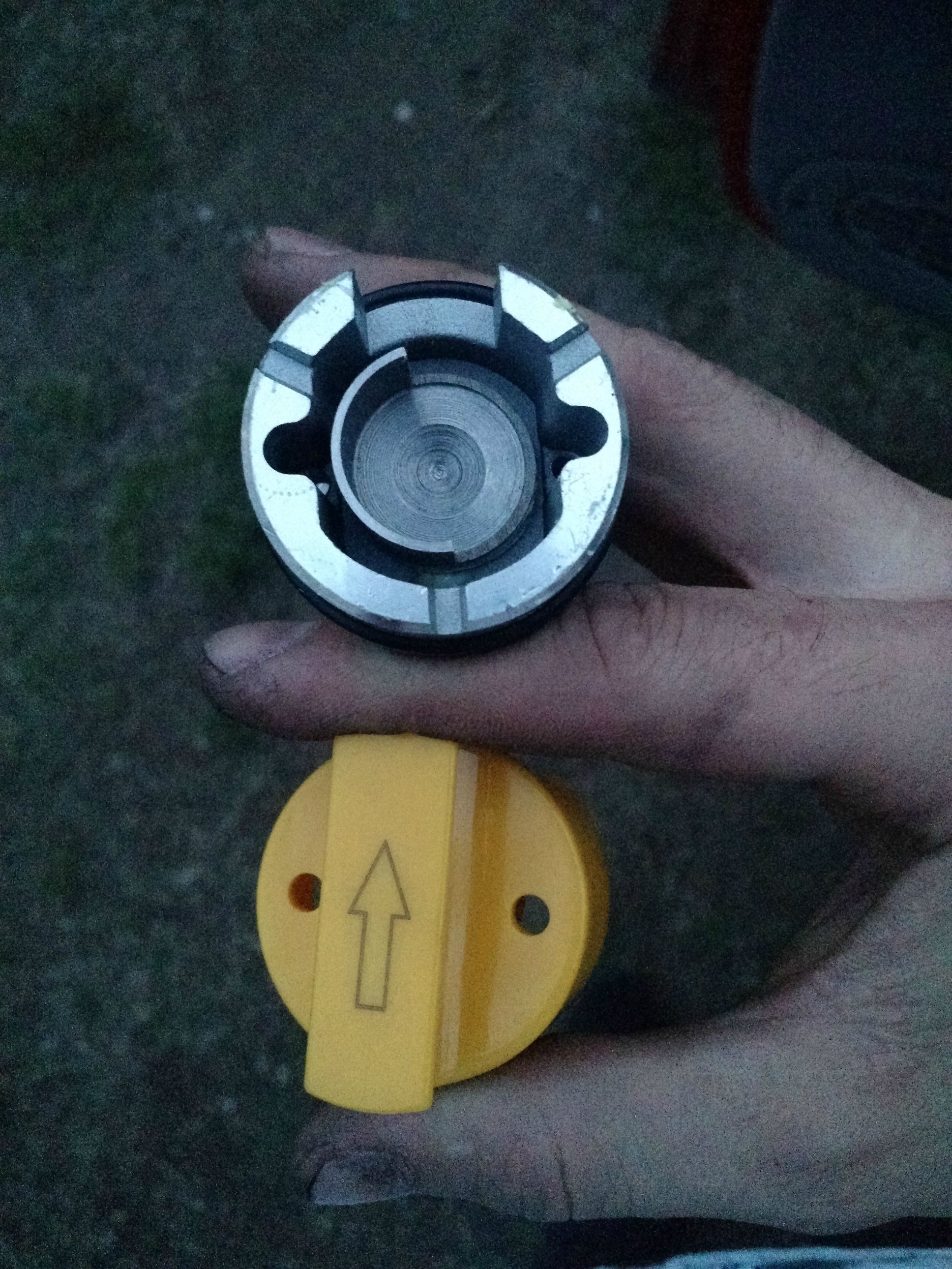 Ir8Mhex.jpg