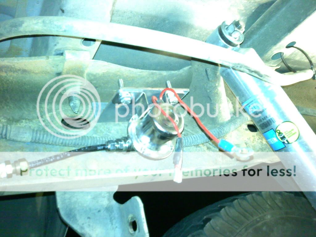 1008002057b.jpg