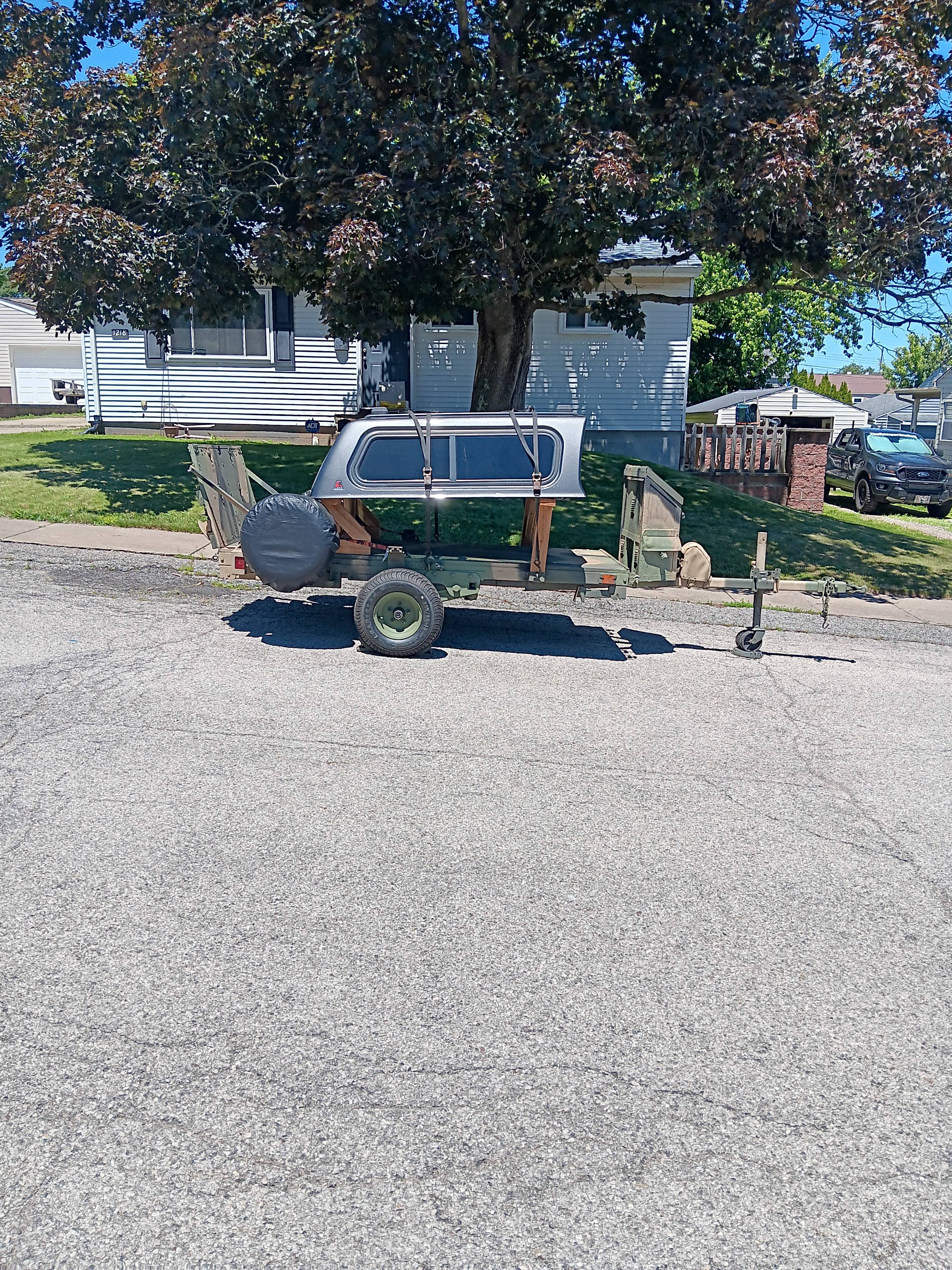 2007 Red Trailer 4X8 Utility Trailer