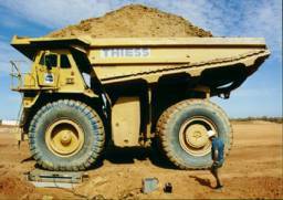 EarthMover.jpg