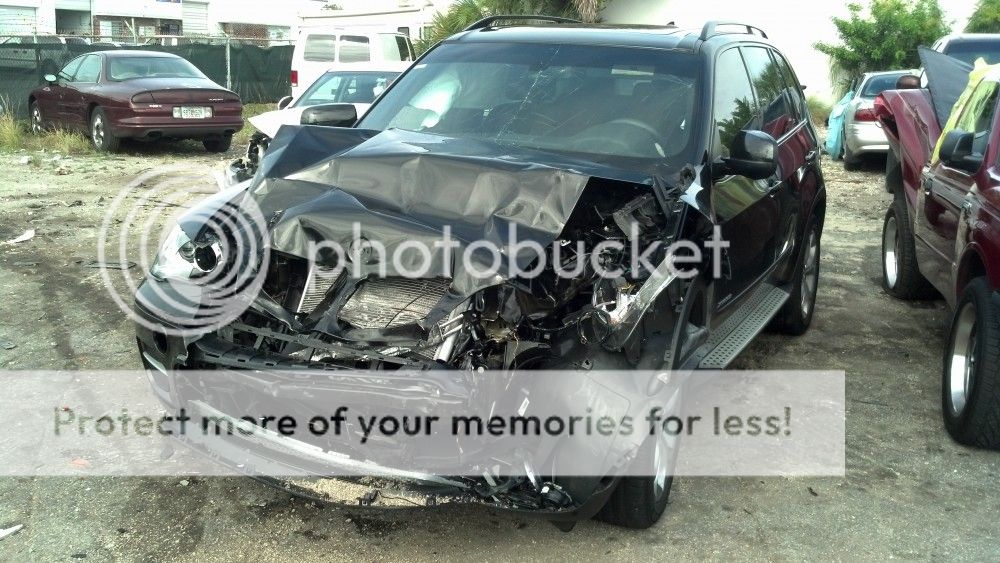 CrashBMW_zpsaaa8c851.jpg