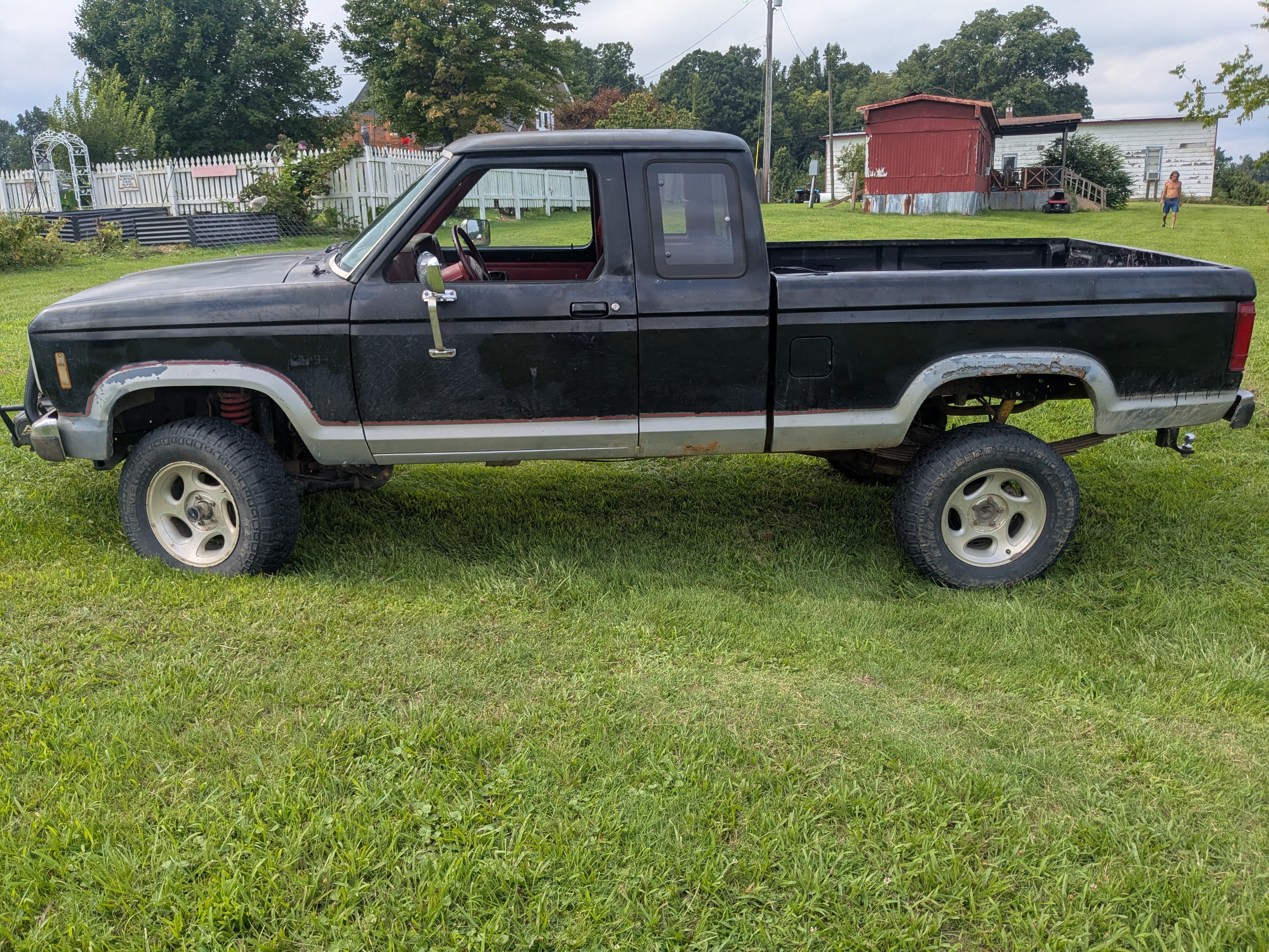 SenorNoob's '88 Ext Cab "Build"