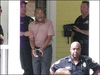 gates+arrest.jpg