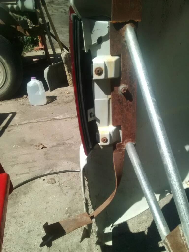 eca0ae85f6142315ee833f8882ec6474.jpg