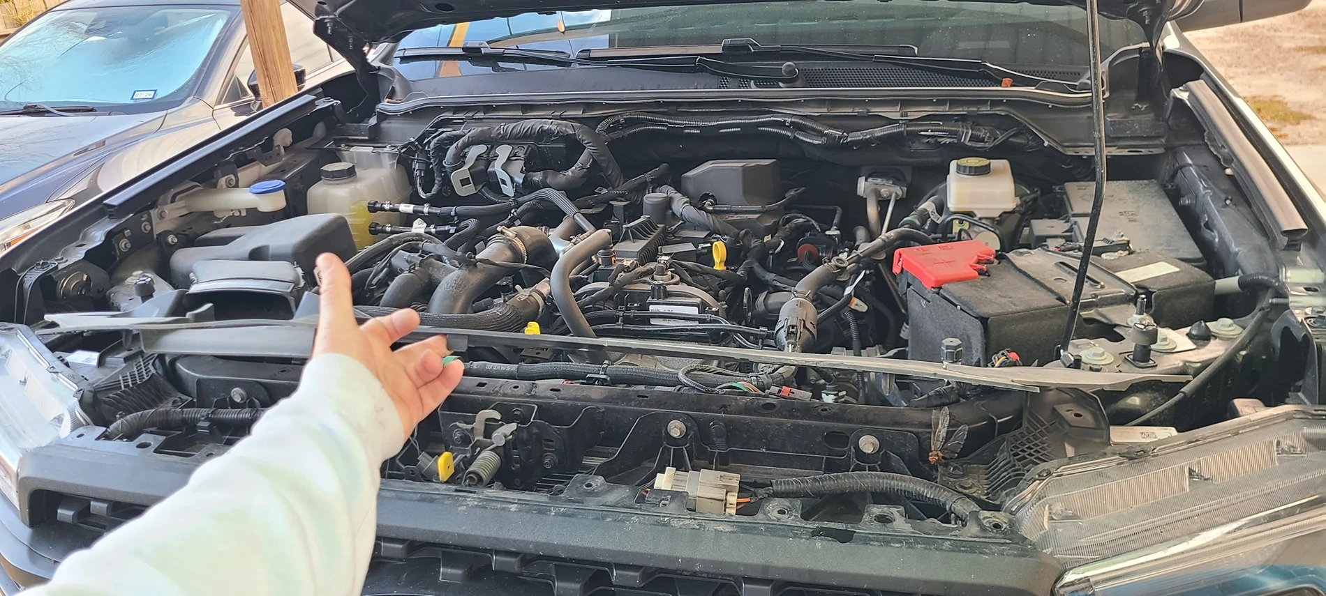 Ford Ranger Ranger raptor grill on a regular ranger, with pics 20260204_093331