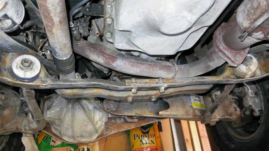 how to identify front axle.