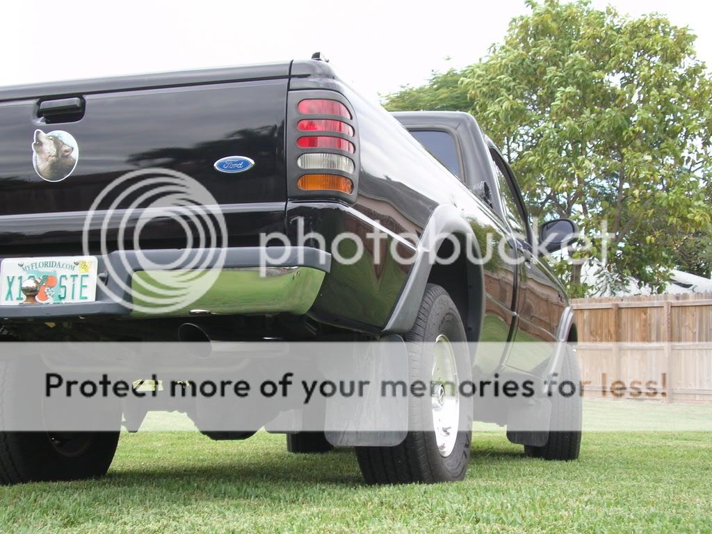 Truck008.jpg