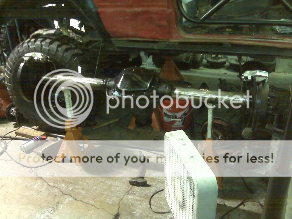 Fordf150975axle2.jpg