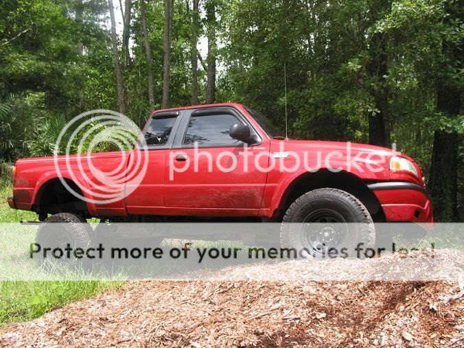 truckb026.jpg
