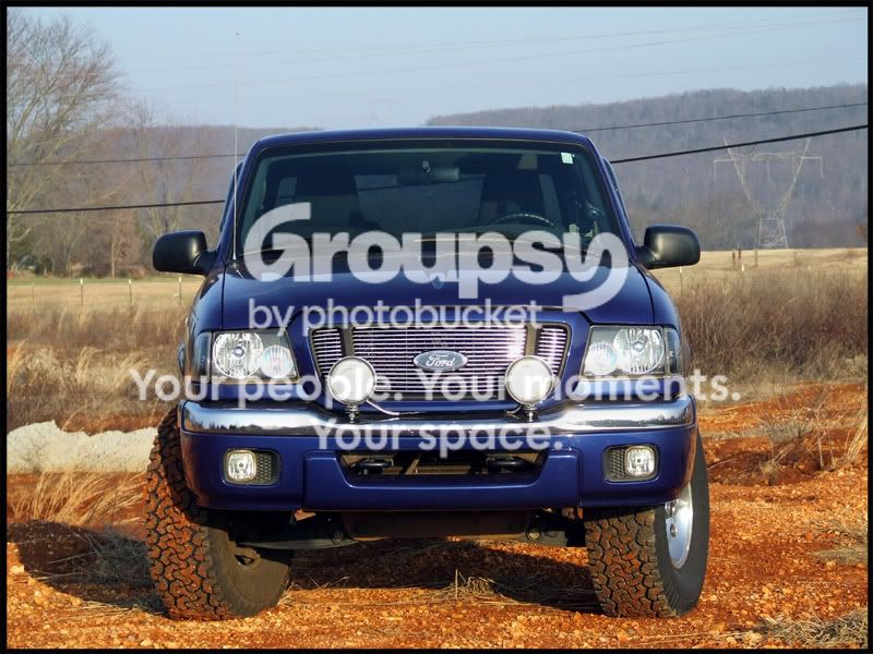 Painted x-member, flexing, mods to hozII's truck