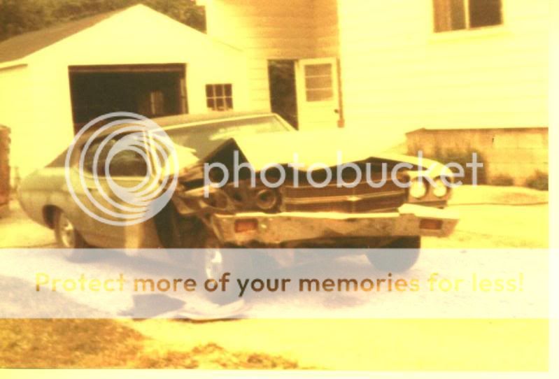 70Malibuwrecked63077.jpg