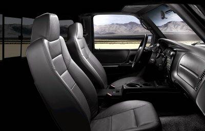 2009_ford_ranger_fx4_seats.JPG