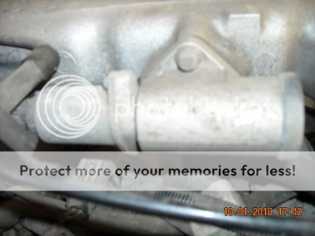 29Engine002-1.jpg