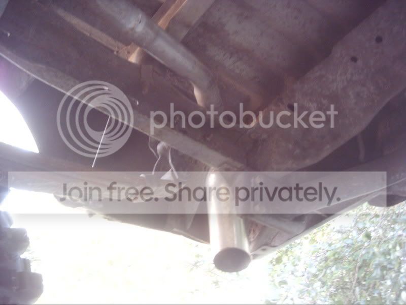 exhaust on a 4.0, 3.0 and 2.3