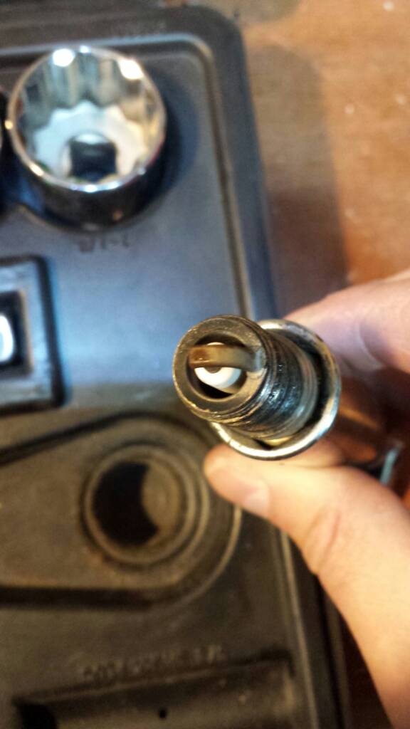 PCV valve was unplugged, cause of my mpg woes?