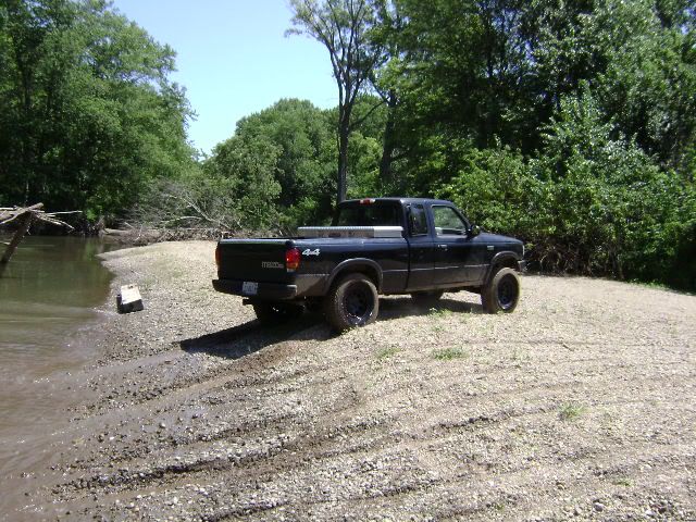 025.jpg