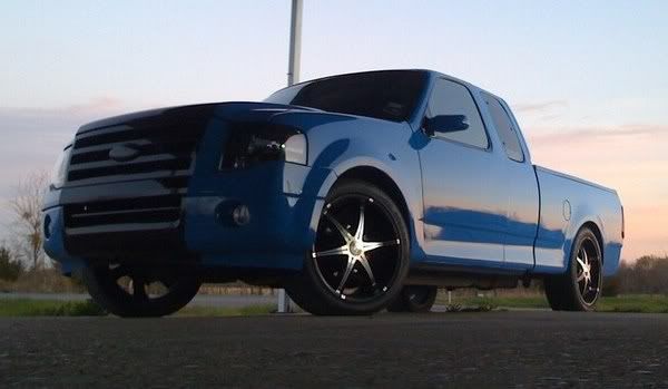 08ExpyFront-1.jpg