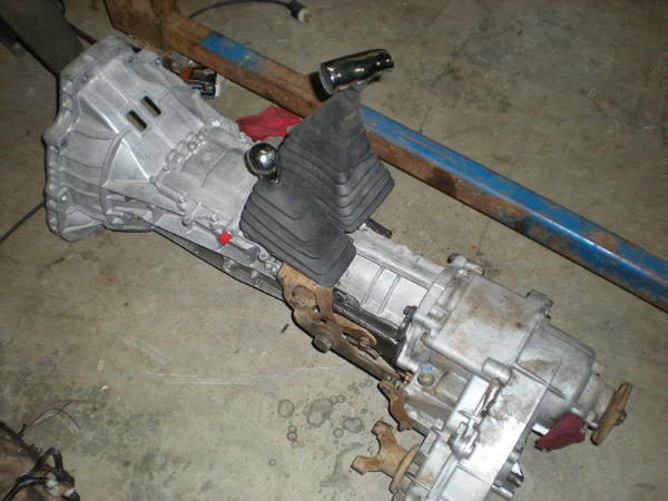 manual_tcase_shift_bracket-3.JPG