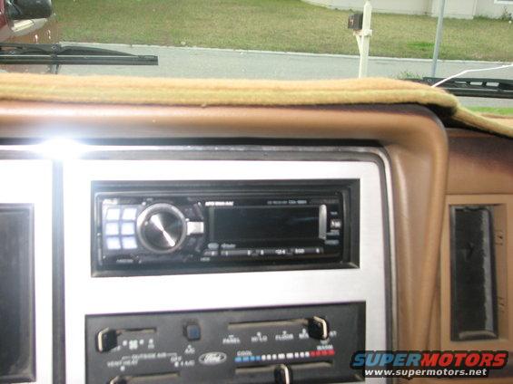 Post Up Your Head Units!!