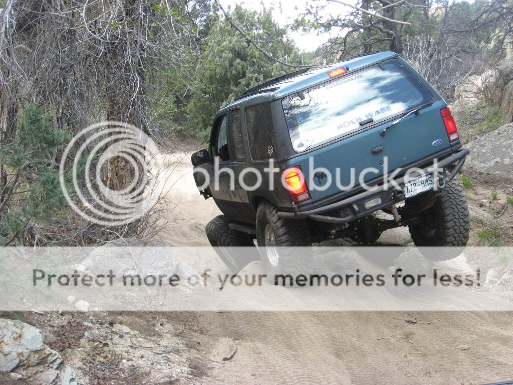 FourWheelinChinamens08116.jpg