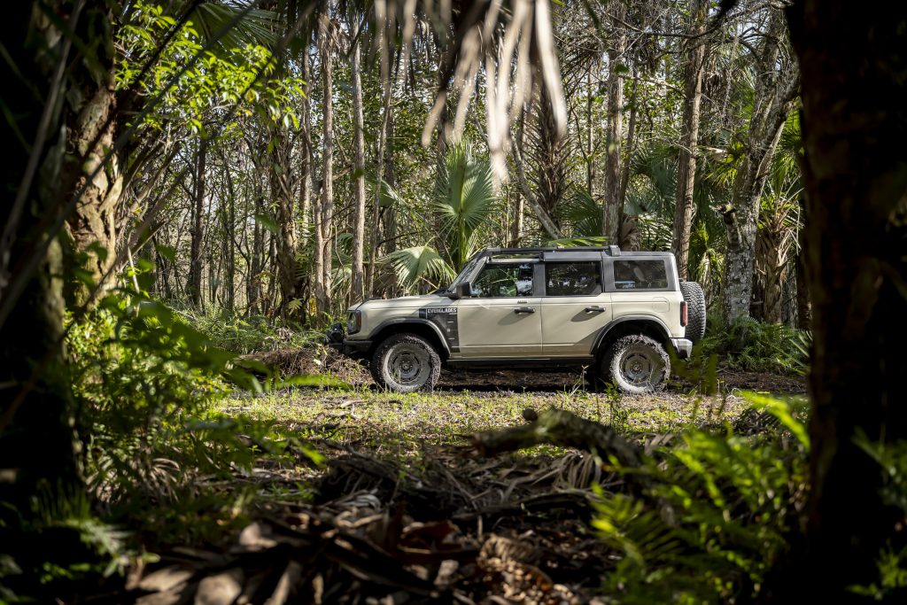2022-Ford-Bronco-Everglades-2-1024x683.jpg