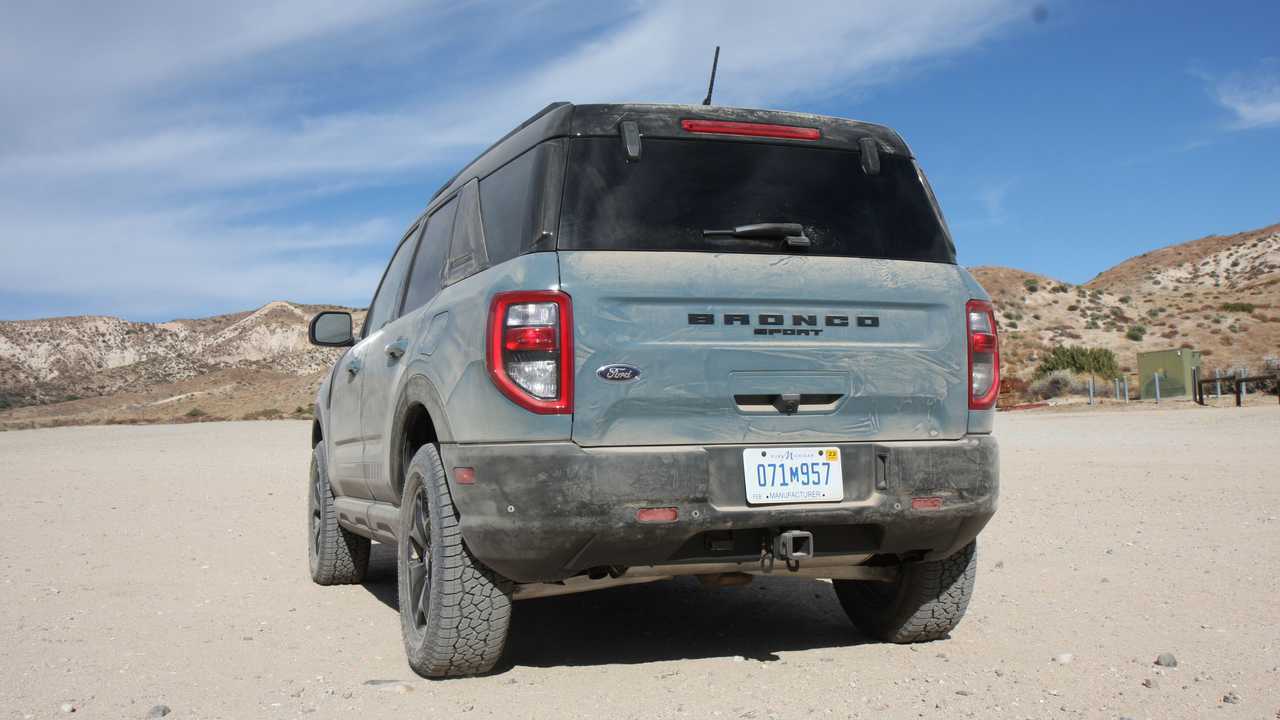 2021-ford-bronco-sport-exterior-rear-quarter.jpg