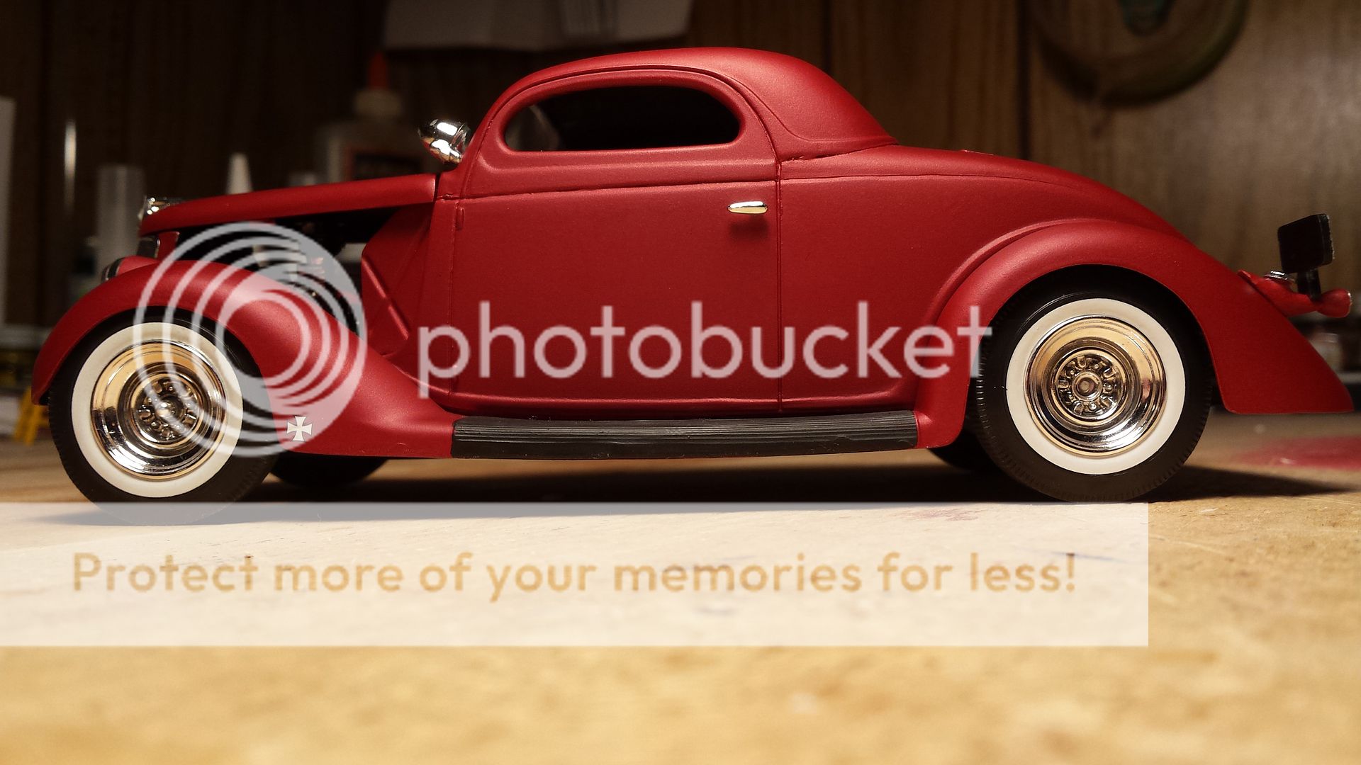 Model kit builders? Model kit builders?