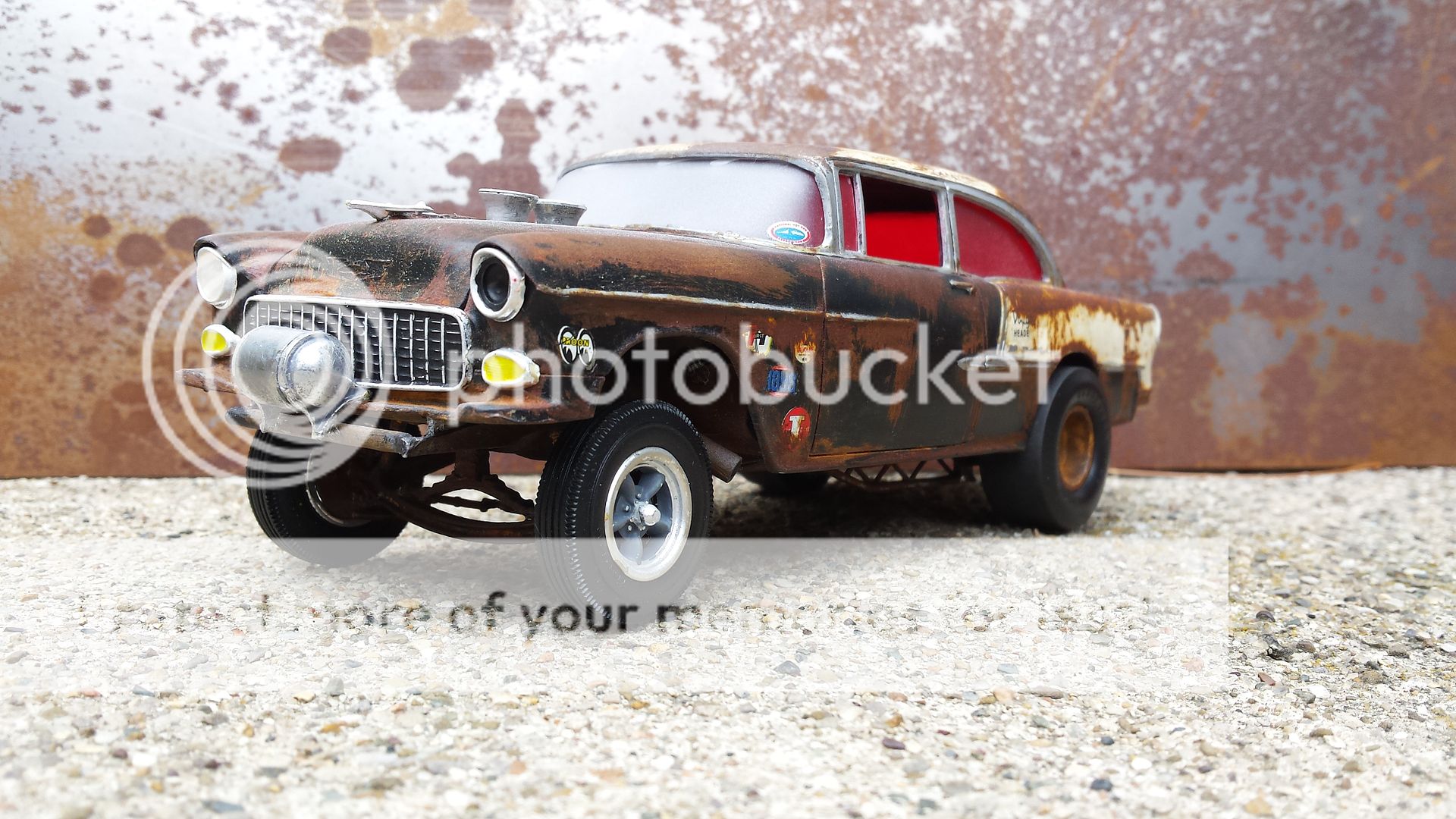 Model kit builders? Model kit builders?