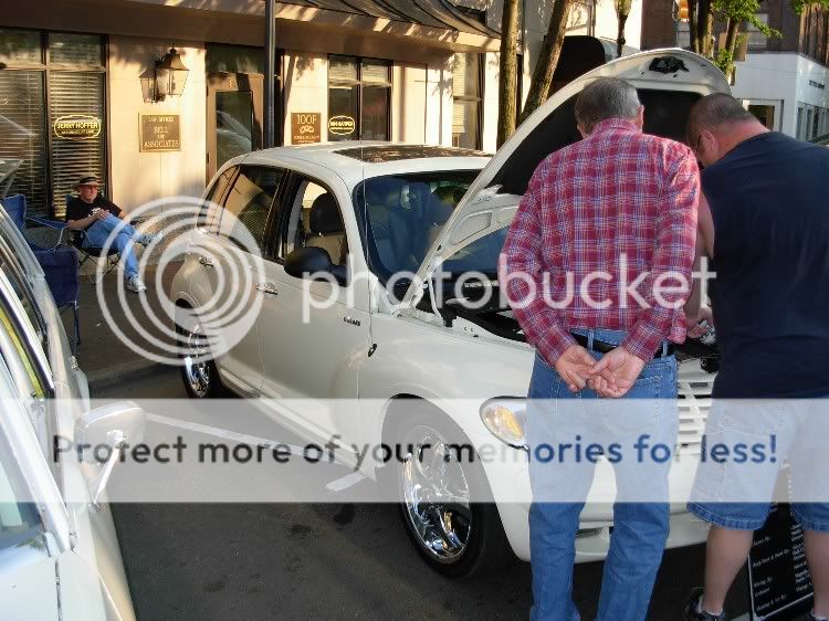 05PTCruiserHEMI01.jpg