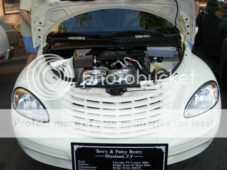 05PTCruiserHEMI02.jpg
