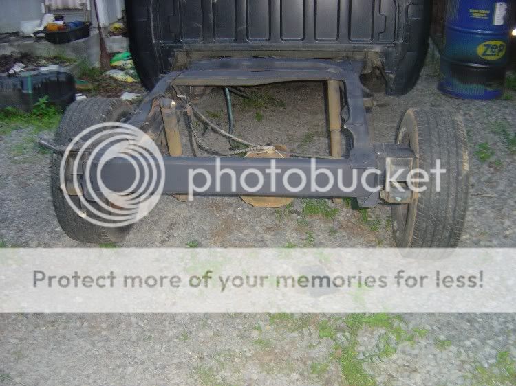 2X4rearcrossmemberinstalled2750pix6.jpg