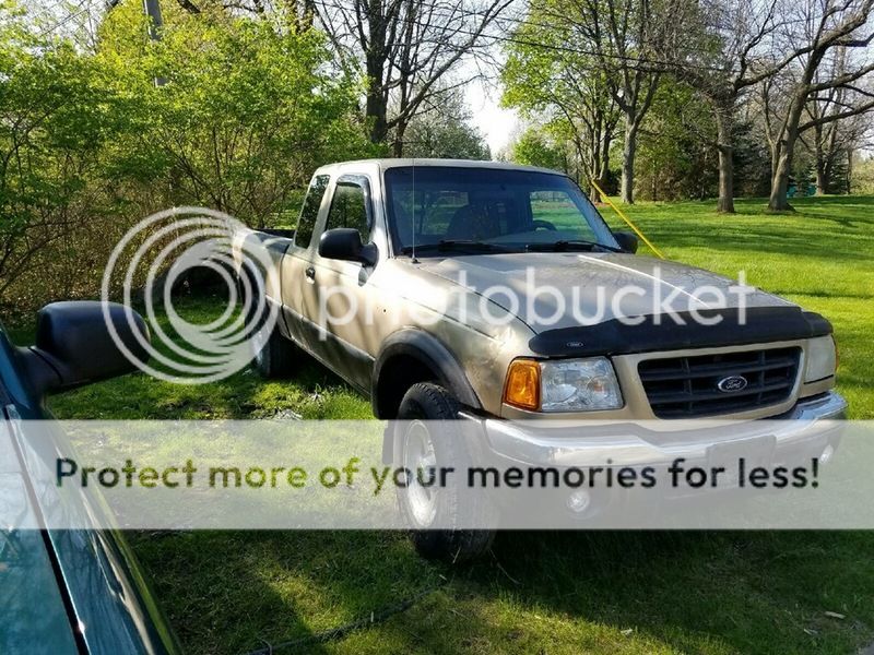 4.0 SOHC new timing parts, running on one side. 4.0 SOHC new timing parts, running on one side.