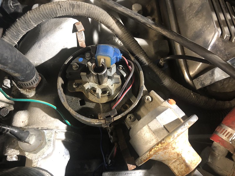 Replacing SBF Duraspark Pickup Coil Replacing SBF Duraspark Pickup Coil