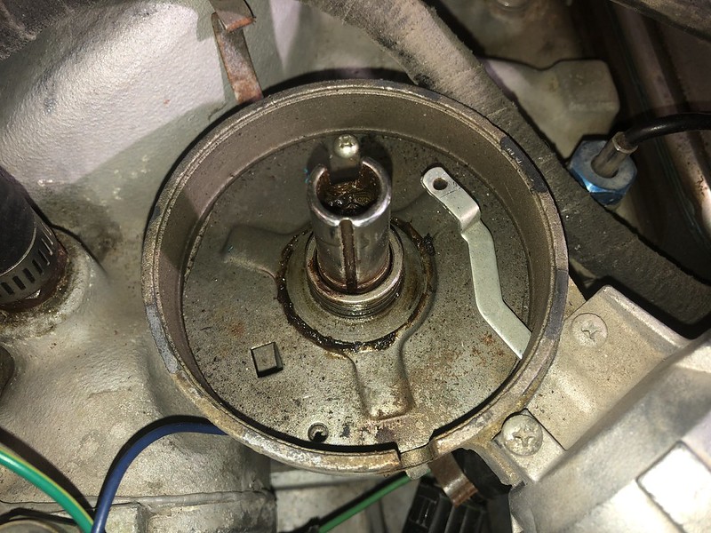 Replacing SBF Duraspark Pickup Coil Replacing SBF Duraspark Pickup Coil