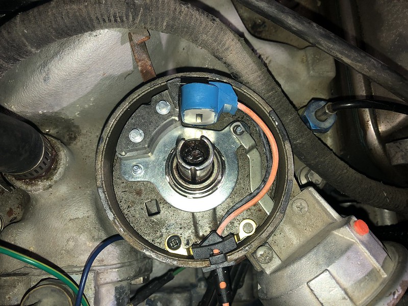 Replacing SBF Duraspark Pickup Coil Replacing SBF Duraspark Pickup Coil