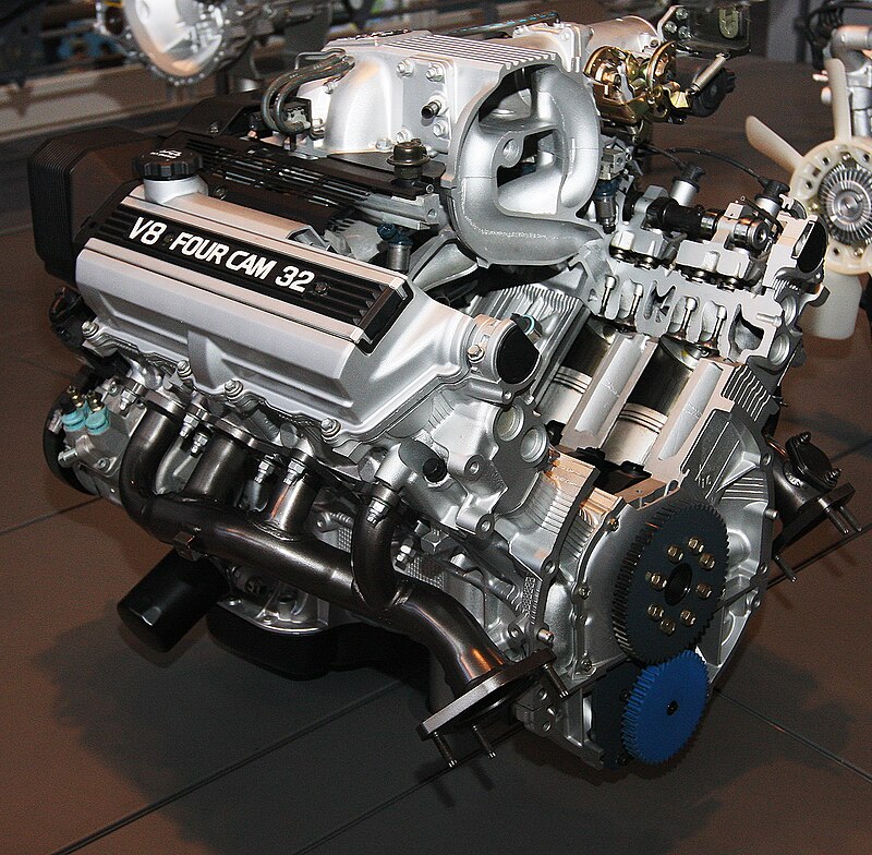 800px-1989_Toyota_1UZ-FE_Type_engine_rear.jpg