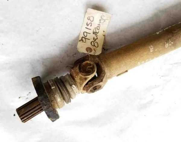 BW1350 Keyed Front Driveshaft