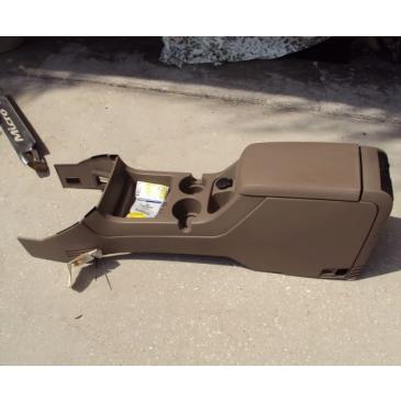 Remove / Install 2002-2005 Ford Explorer Center Console - The Ranger