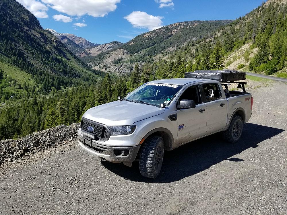 painted the tow hooks  2019+ Ford Ranger and Raptor Forum (5th Generation)  