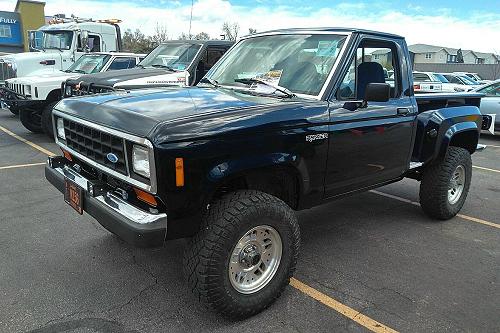 Shran’s 1987 Ford Ranger STX 4×4 Stepside – April 2024 Truck of The Month