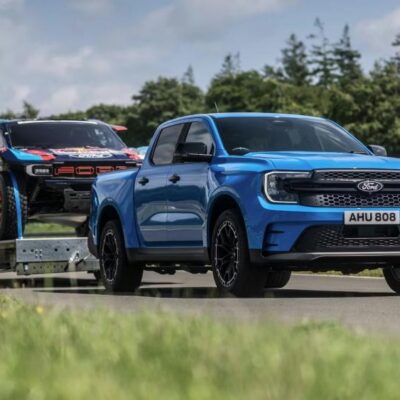 Ford Ranger MS-RT PHEV Towing A Race Truck